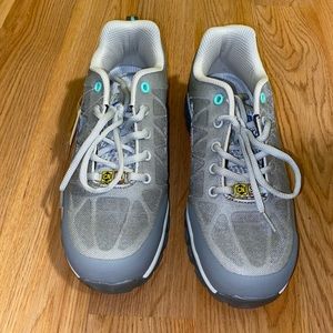 Nautilus safety shoes 7.5